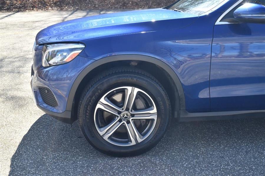 2018 Mercedes-benz Glc GLC 300 4MATIC AWD 4dr SUV, available for sale in Great Neck, New York | Camy Cars. Great Neck, New York 2018 Mercedes-benz Glc GLC 300 4MATIC AWD 4dr SUV, available for sale in Great Neck, New York | Camy Cars. Great Neck, New York