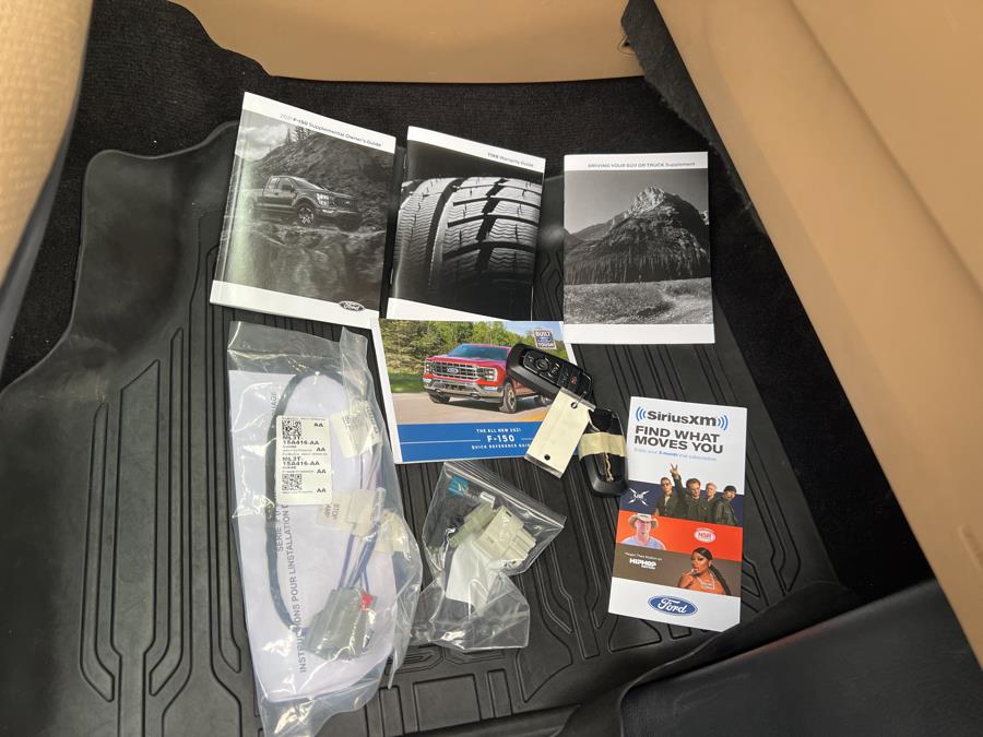 2021 Ford F-150 LARIAT 4WD SuperCrew 5.5'' Box, available for sale in Waterbury, Connecticut | National Auto Brokers, Inc.. Waterbury, Connecticut 2021 Ford F-150 LARIAT 4WD SuperCrew 5.5'' Box, available for sale in Waterbury, Connecticut | National Auto Brokers, Inc.. Waterbury, Connecticut