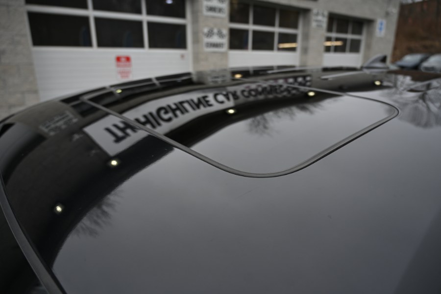 2022 Honda Ridgeline RTL-E AWD, available for sale in Waterbury, Connecticut | Highline Car Connection. Waterbury, Connecticut 2022 Honda Ridgeline RTL-E AWD, available for sale in Waterbury, Connecticut | Highline Car Connection. Waterbury, Connecticut