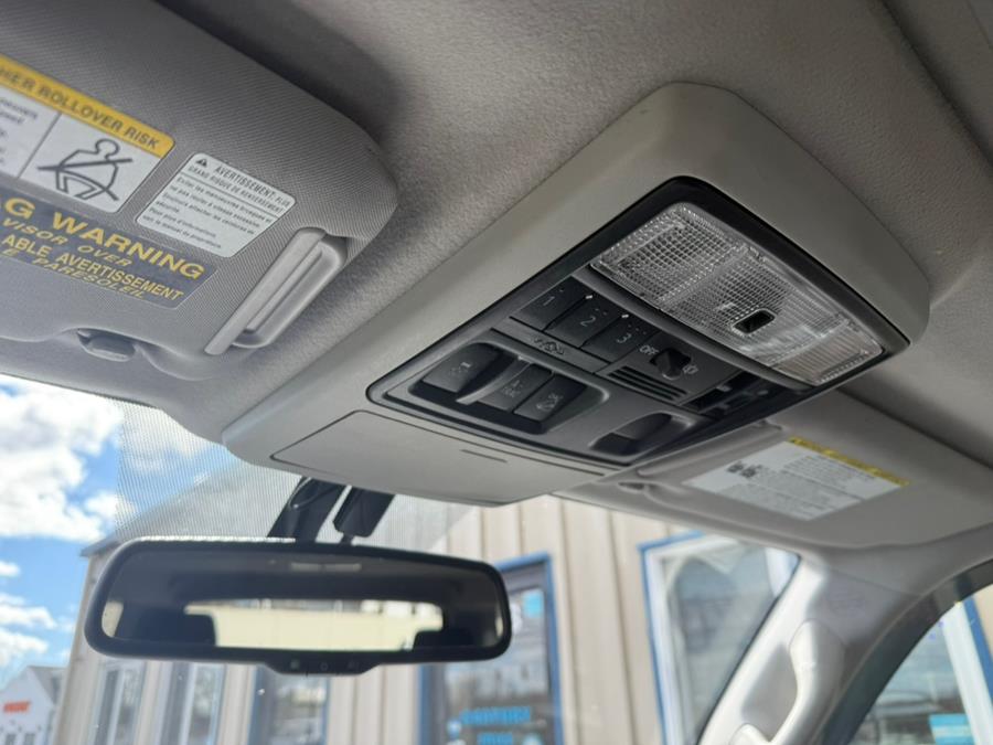 2014 Toyota 4Runner 4WD 4dr V6 SR5 (Natl), available for sale in East Windsor, Connecticut | Century Auto And Truck. East Windsor, Connecticut 2014 Toyota 4Runner 4WD 4dr V6 SR5 (Natl), available for sale in East Windsor, Connecticut | Century Auto And Truck. East Windsor, Connecticut
