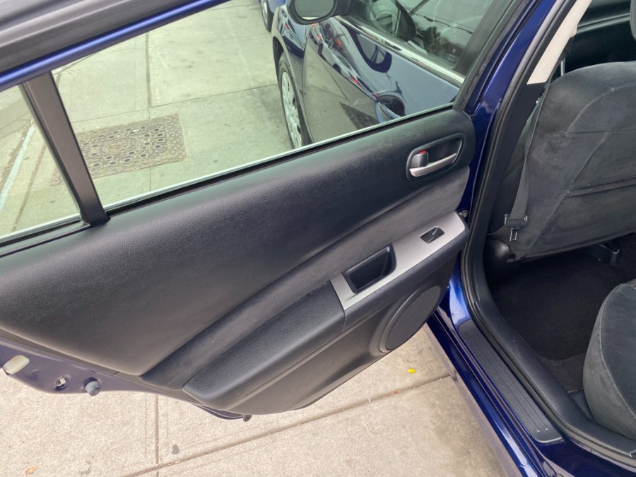 2010 Mazda Mazda6 4dr Sdn Auto i Sport, available for sale in Middle Village, New York | Middle Village Motors . Middle Village, New York 2010 Mazda Mazda6 4dr Sdn Auto i Sport, available for sale in Middle Village, New York | Middle Village Motors . Middle Village, New York