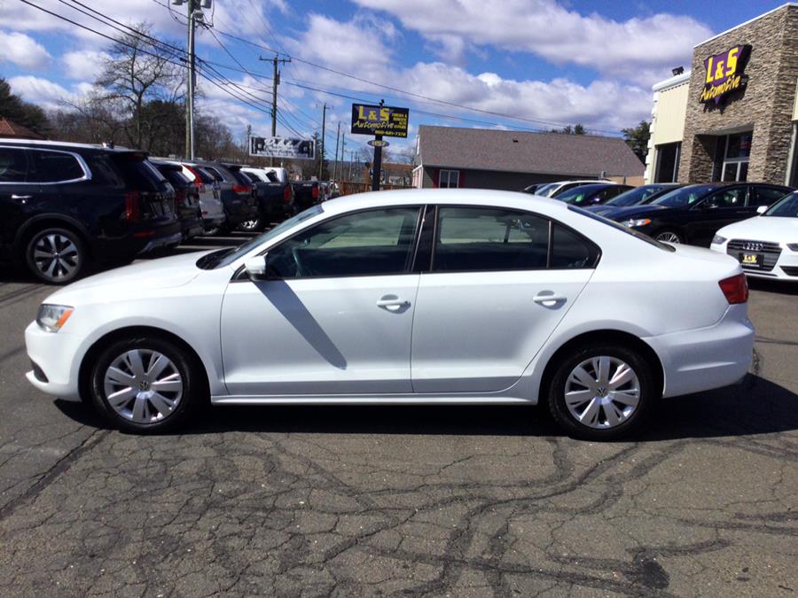2014 Volkswagen Jetta Sedan 4dr Auto SE w/Connectivity PZEV, available for sale in Plantsville, Connecticut | L&S Automotive LLC. Plantsville, Connecticut 2014 Volkswagen Jetta Sedan 4dr Auto SE w/Connectivity PZEV, available for sale in Plantsville, Connecticut | L&S Automotive LLC. Plantsville, Connecticut