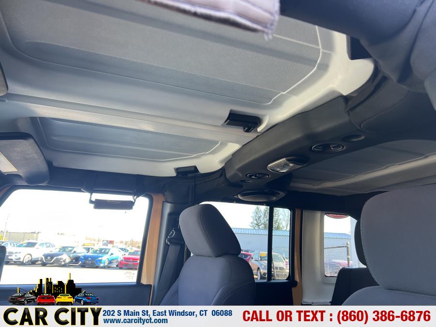 2014 Jeep Wrangler Unlimited 4WD 4dr Sport, available for sale in East Windsor, Connecticut | Car City LLC. East Windsor, Connecticut 2014 Jeep Wrangler Unlimited 4WD 4dr Sport, available for sale in East Windsor, Connecticut | Car City LLC. East Windsor, Connecticut