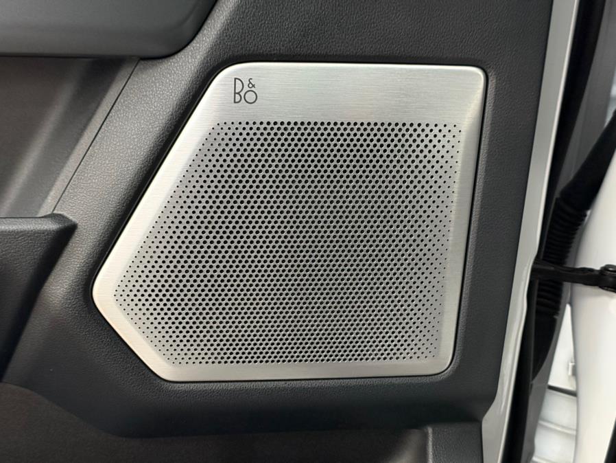 2022 Ford F-150 LARIAT 4WD SuperCrew 5.5'' Box, available for sale in Massapequa Park, New York | Power Motors East. Massapequa Park, New York 2022 Ford F-150 LARIAT 4WD SuperCrew 5.5'' Box, available for sale in Massapequa Park, New York | Power Motors East. Massapequa Park, New York