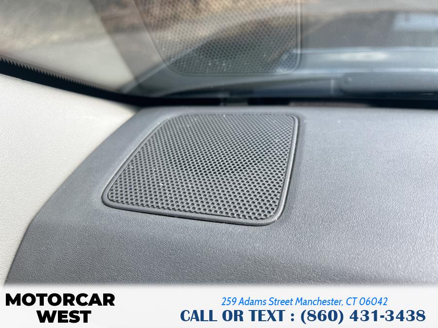2008 Nissan Frontier 2WD Crew Cab SWB Auto SE, available for sale in Manchester, Connecticut | Motorcar West. Manchester, Connecticut 2008 Nissan Frontier 2WD Crew Cab SWB Auto SE, available for sale in Manchester, Connecticut | Motorcar West. Manchester, Connecticut