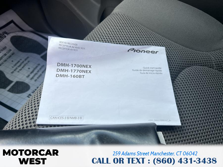 2008 Nissan Frontier 2WD Crew Cab SWB Auto SE, available for sale in Manchester, Connecticut | Motorcar West. Manchester, Connecticut 2008 Nissan Frontier 2WD Crew Cab SWB Auto SE, available for sale in Manchester, Connecticut | Motorcar West. Manchester, Connecticut