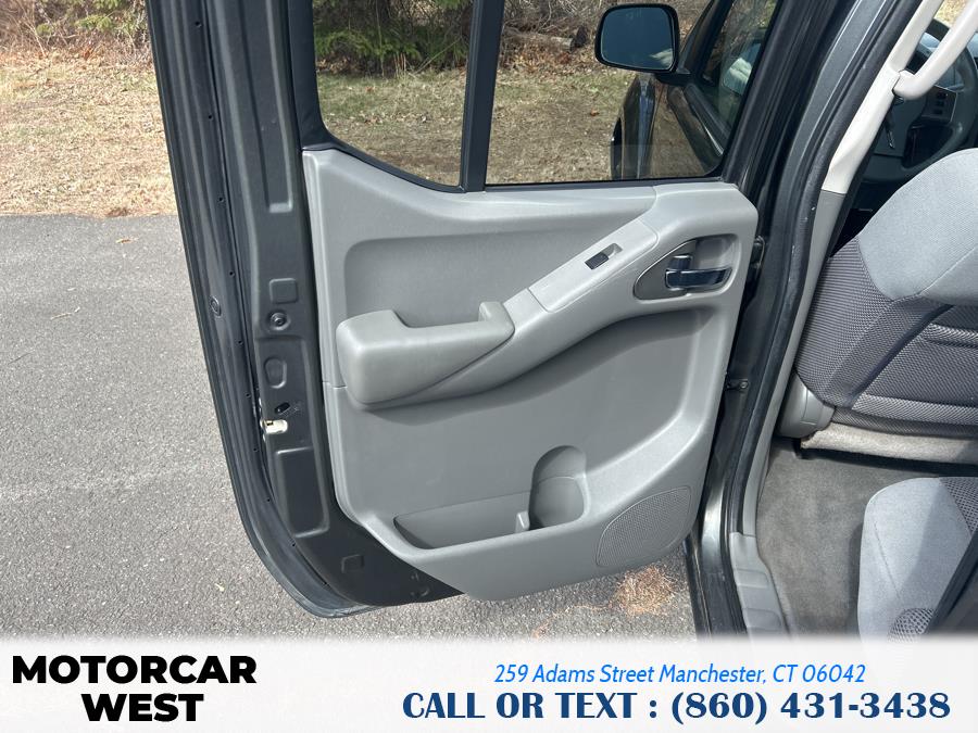 2008 Nissan Frontier 2WD Crew Cab SWB Auto SE, available for sale in Manchester, Connecticut | Motorcar West. Manchester, Connecticut 2008 Nissan Frontier 2WD Crew Cab SWB Auto SE, available for sale in Manchester, Connecticut | Motorcar West. Manchester, Connecticut