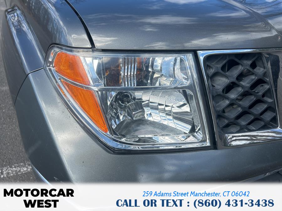 2008 Nissan Frontier 2WD Crew Cab SWB Auto SE, available for sale in Manchester, Connecticut | Motorcar West. Manchester, Connecticut 2008 Nissan Frontier 2WD Crew Cab SWB Auto SE, available for sale in Manchester, Connecticut | Motorcar West. Manchester, Connecticut