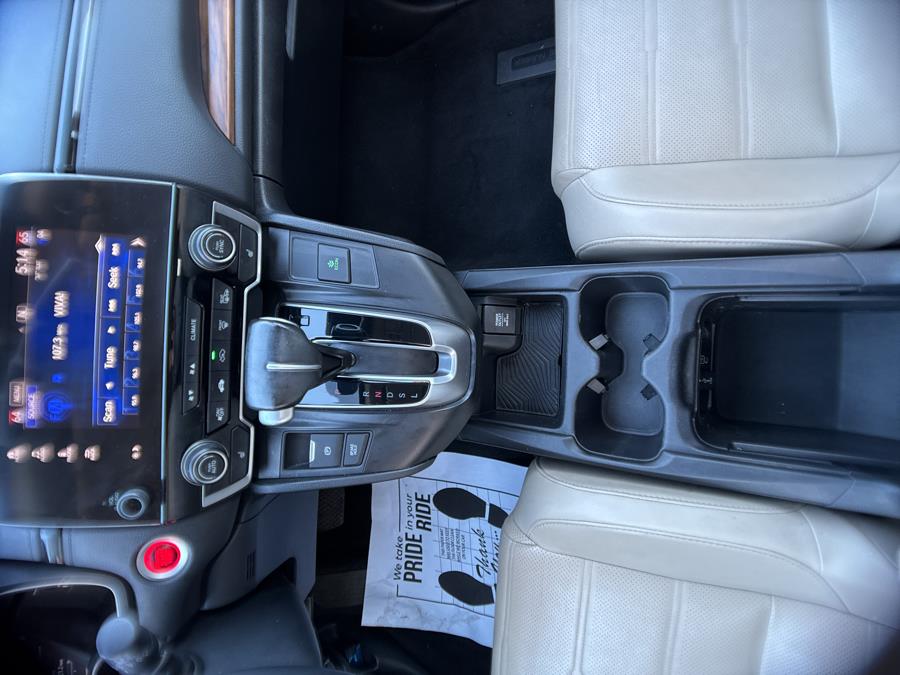 2017 Honda Cr-v EX-L, available for sale in NEW BRITAIN, Connecticut | Prestige Auto Superstore. NEW BRITAIN, Connecticut 2017 Honda Cr-v EX-L, available for sale in NEW BRITAIN, Connecticut | Prestige Auto Superstore. NEW BRITAIN, Connecticut