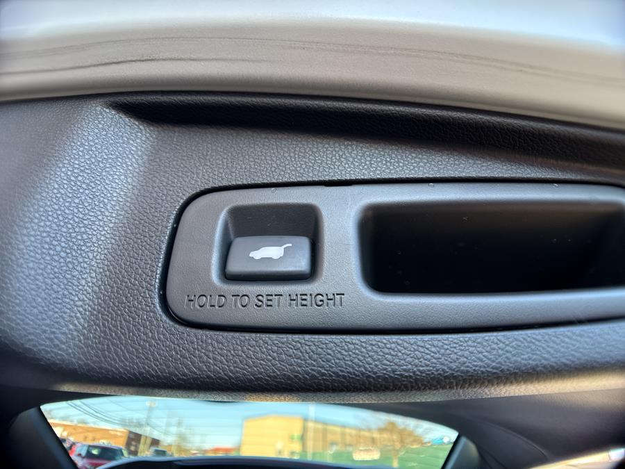 2017 Honda Cr-v EX-L, available for sale in NEW BRITAIN, Connecticut | Prestige Auto Superstore. NEW BRITAIN, Connecticut 2017 Honda Cr-v EX-L, available for sale in NEW BRITAIN, Connecticut | Prestige Auto Superstore. NEW BRITAIN, Connecticut