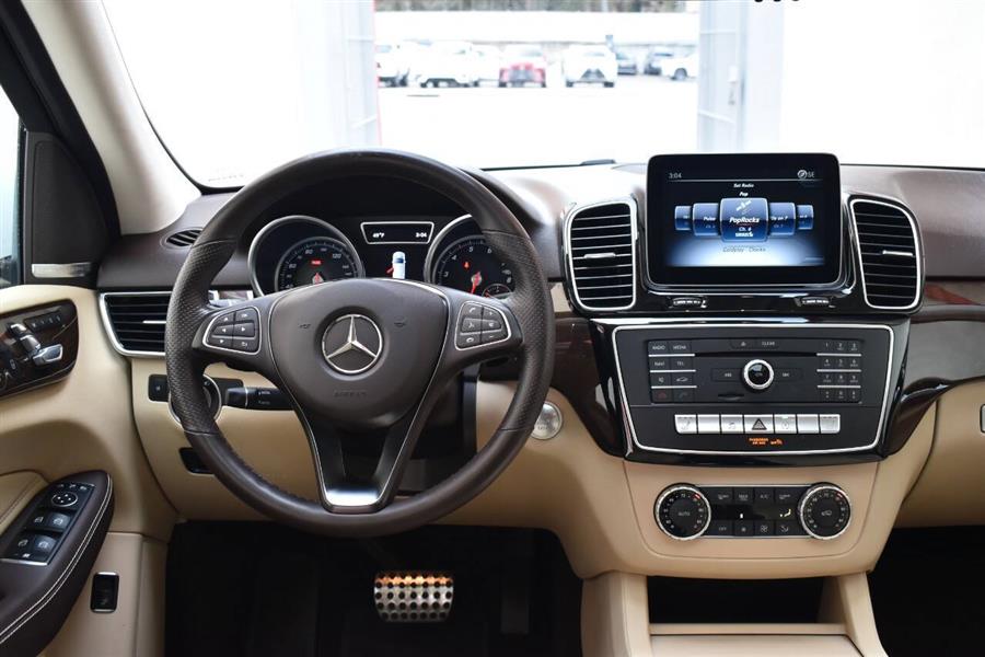 2019 Mercedes-benz Gle GLE 400 4MATIC AWD 4dr SUV, available for sale in Great Neck, New York | Camy Cars. Great Neck, New York 2019 Mercedes-benz Gle GLE 400 4MATIC AWD 4dr SUV, available for sale in Great Neck, New York | Camy Cars. Great Neck, New York