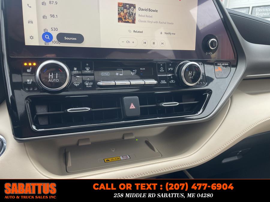 2023 Toyota Highlander Hybrid Limited AWD (Natl), available for sale in Sabattus, Maine | Sabattus Auto and Truck Sales Inc. Sabattus, Maine 2023 Toyota Highlander Hybrid Limited AWD (Natl), available for sale in Sabattus, Maine | Sabattus Auto and Truck Sales Inc. Sabattus, Maine