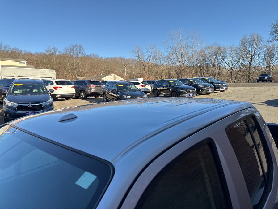 2018 Nissan Frontier Crew Cab 4x2 SV V6 Auto, available for sale in Waterbury, Connecticut | National Auto Brokers, Inc.. Waterbury, Connecticut 2018 Nissan Frontier Crew Cab 4x2 SV V6 Auto, available for sale in Waterbury, Connecticut | National Auto Brokers, Inc.. Waterbury, Connecticut