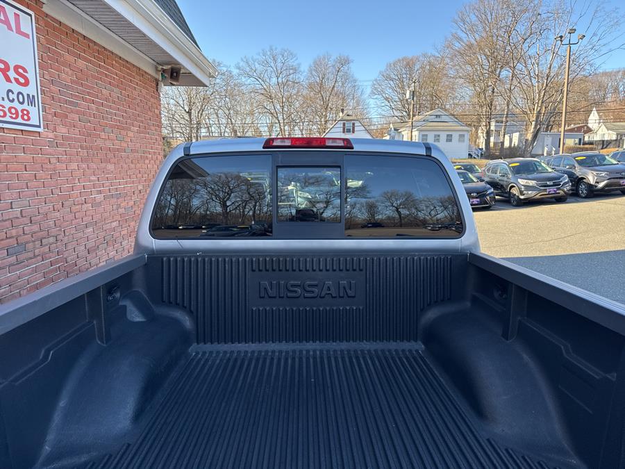 2018 Nissan Frontier Crew Cab 4x2 SV V6 Auto, available for sale in Waterbury, Connecticut | National Auto Brokers, Inc.. Waterbury, Connecticut 2018 Nissan Frontier Crew Cab 4x2 SV V6 Auto, available for sale in Waterbury, Connecticut | National Auto Brokers, Inc.. Waterbury, Connecticut