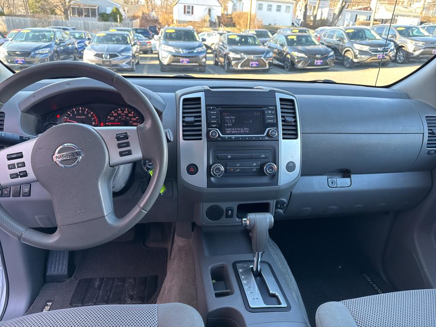 2018 Nissan Frontier Crew Cab 4x2 SV V6 Auto, available for sale in Waterbury, Connecticut | National Auto Brokers, Inc.. Waterbury, Connecticut 2018 Nissan Frontier Crew Cab 4x2 SV V6 Auto, available for sale in Waterbury, Connecticut | National Auto Brokers, Inc.. Waterbury, Connecticut