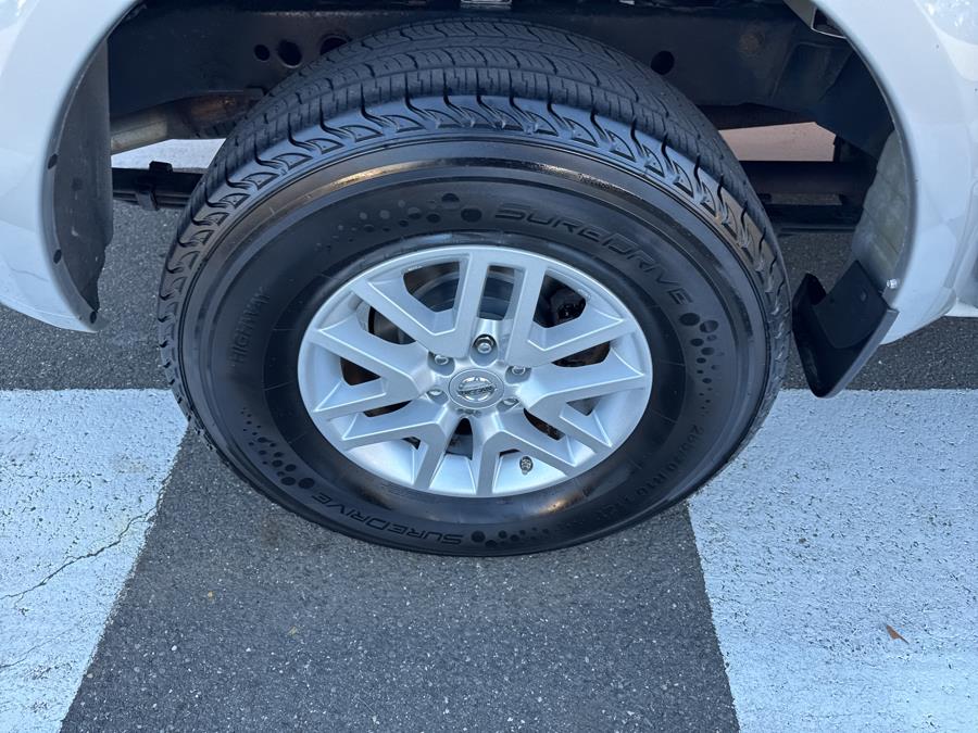2018 Nissan Frontier Crew Cab 4x2 SV V6 Auto, available for sale in Waterbury, Connecticut | National Auto Brokers, Inc.. Waterbury, Connecticut 2018 Nissan Frontier Crew Cab 4x2 SV V6 Auto, available for sale in Waterbury, Connecticut | National Auto Brokers, Inc.. Waterbury, Connecticut