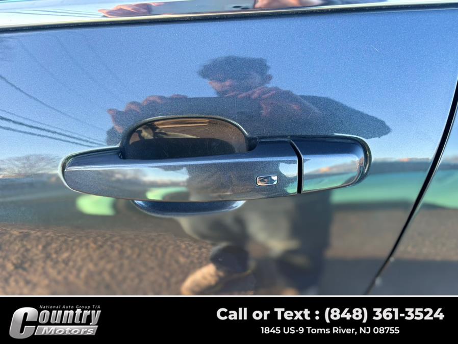 2022 Chevrolet Equinox FWD 4dr LT w/1LT, available for sale in Toms River, New Jersey | Country Motors. Toms River, New Jersey 2022 Chevrolet Equinox FWD 4dr LT w/1LT, available for sale in Toms River, New Jersey | Country Motors. Toms River, New Jersey