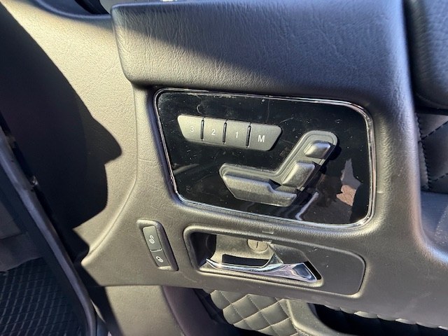 2015 Mercedes-Benz G-Class 4MATIC 4dr G 63 AMG, available for sale in Huntington Station, New York | Huntington Auto Mall. Huntington Station, New York 2015 Mercedes-Benz G-Class 4MATIC 4dr G 63 AMG, available for sale in Huntington Station, New York | Huntington Auto Mall. Huntington Station, New York