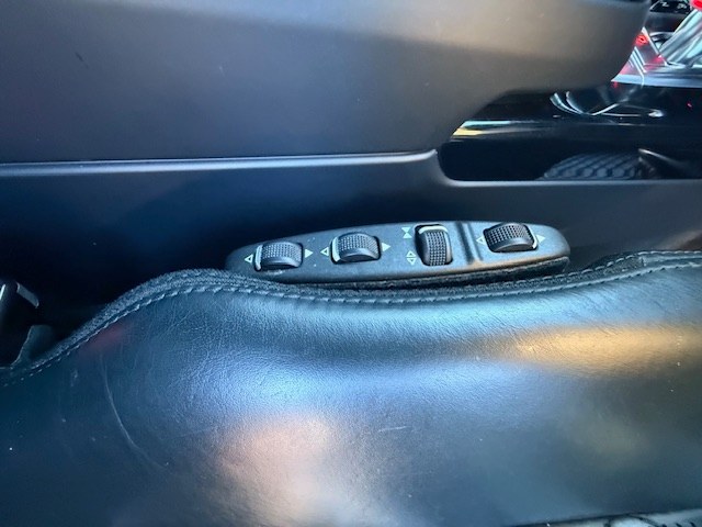 2015 Mercedes-Benz G-Class 4MATIC 4dr G 63 AMG, available for sale in Huntington Station, New York | Huntington Auto Mall. Huntington Station, New York 2015 Mercedes-Benz G-Class 4MATIC 4dr G 63 AMG, available for sale in Huntington Station, New York | Huntington Auto Mall. Huntington Station, New York