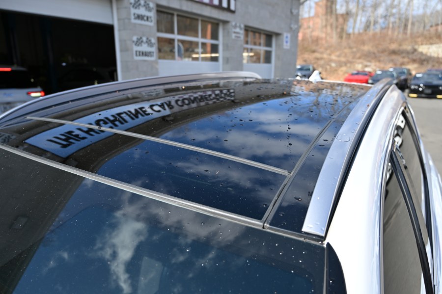 2023 Hyundai Santa Fe SEL AWD, available for sale in Waterbury, Connecticut | Highline Car Connection. Waterbury, Connecticut 2023 Hyundai Santa Fe SEL AWD, available for sale in Waterbury, Connecticut | Highline Car Connection. Waterbury, Connecticut
