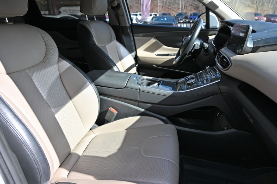 2023 Hyundai Santa Fe SEL AWD, available for sale in Waterbury, Connecticut | Highline Car Connection. Waterbury, Connecticut 2023 Hyundai Santa Fe SEL AWD, available for sale in Waterbury, Connecticut | Highline Car Connection. Waterbury, Connecticut