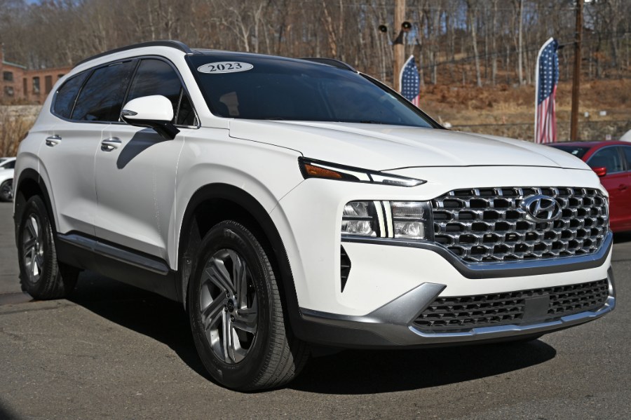 2023 Hyundai Santa Fe SEL AWD, available for sale in Waterbury, Connecticut | Highline Car Connection. Waterbury, Connecticut 2023 Hyundai Santa Fe SEL AWD, available for sale in Waterbury, Connecticut | Highline Car Connection. Waterbury, Connecticut