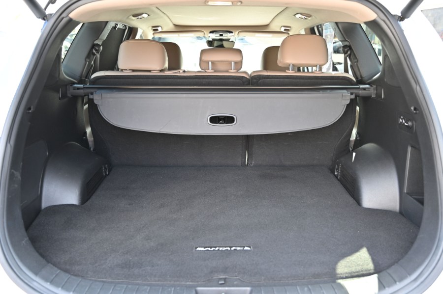 2023 Hyundai Santa Fe SEL AWD, available for sale in Waterbury, Connecticut | Highline Car Connection. Waterbury, Connecticut 2023 Hyundai Santa Fe SEL AWD, available for sale in Waterbury, Connecticut | Highline Car Connection. Waterbury, Connecticut