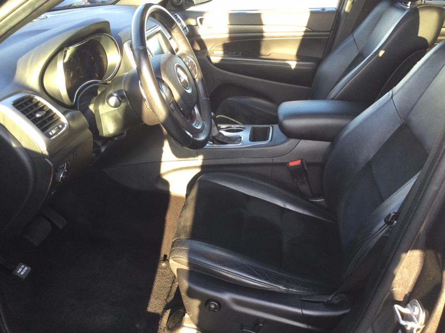 2017 Jeep Grand Cherokee Altitude, available for sale in Plantsville, Connecticut | L&S Automotive LLC. Plantsville, Connecticut 2017 Jeep Grand Cherokee Altitude, available for sale in Plantsville, Connecticut | L&S Automotive LLC. Plantsville, Connecticut
