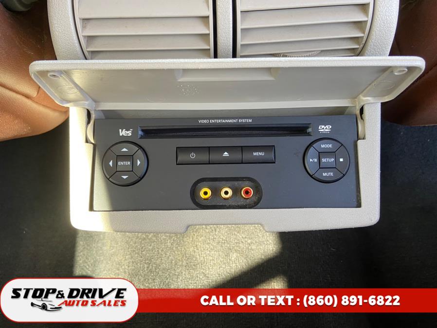 2006 Jeep Commander 4dr Limited 4WD, available for sale in East Windsor, Connecticut | Stop & Drive Auto Sales. East Windsor, Connecticut 2006 Jeep Commander 4dr Limited 4WD, available for sale in East Windsor, Connecticut | Stop & Drive Auto Sales. East Windsor, Connecticut