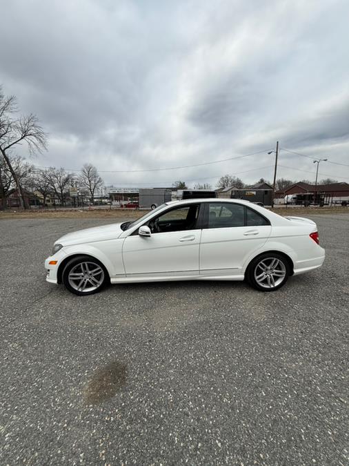 2014 Mercedes-Benz C-Class 4dr Sdn C 300 Sport 4MATIC, available for sale in Springfield, Massachusetts | Auto Globe LLC. Springfield, Massachusetts 2014 Mercedes-Benz C-Class 4dr Sdn C 300 Sport 4MATIC, available for sale in Springfield, Massachusetts | Auto Globe LLC. Springfield, Massachusetts