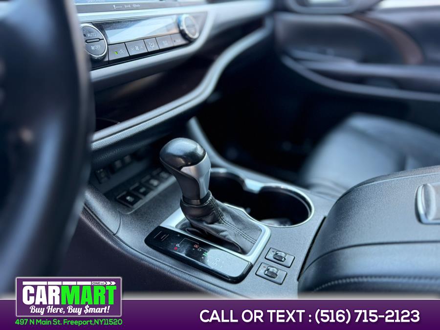 2017 Toyota Highlander XLE V6 AWD (Natl), available for sale in Freeport, New York | Carmart One LLC. Freeport, New York 2017 Toyota Highlander XLE V6 AWD (Natl), available for sale in Freeport, New York | Carmart One LLC. Freeport, New York