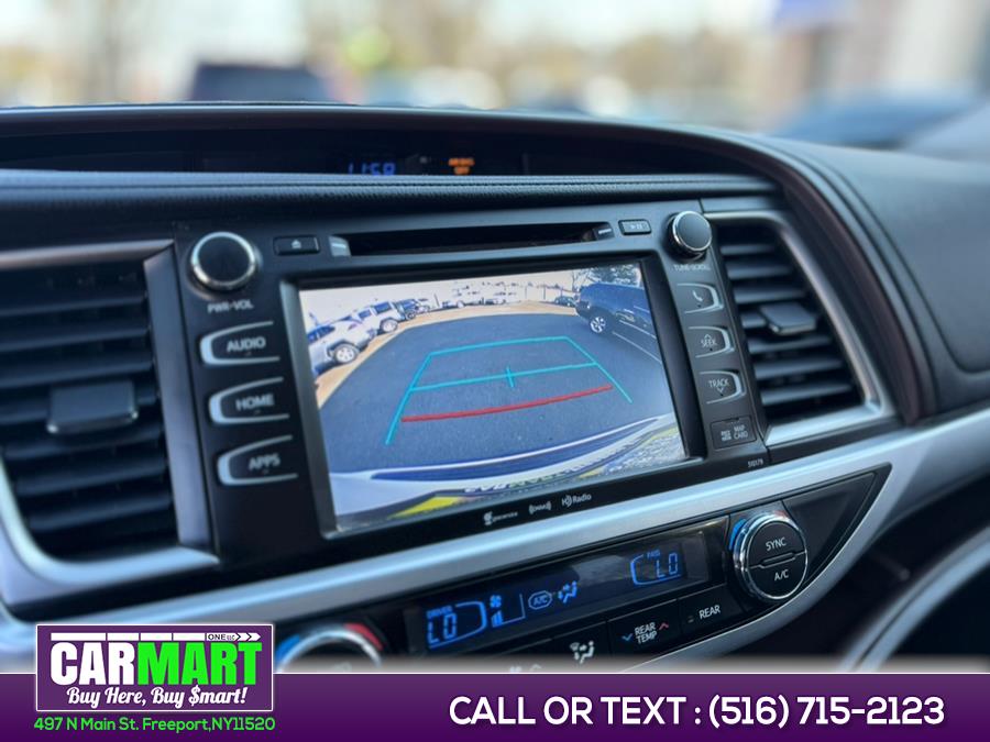 2017 Toyota Highlander XLE V6 AWD (Natl), available for sale in Freeport, New York | Carmart One LLC. Freeport, New York 2017 Toyota Highlander XLE V6 AWD (Natl), available for sale in Freeport, New York | Carmart One LLC. Freeport, New York
