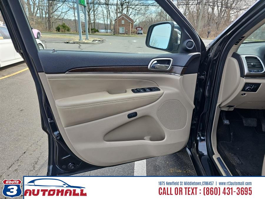 2015 Jeep Grand Cherokee 4WD 4dr Limited, available for sale in Middletown, Connecticut | RT 3 AUTO MALL LLC. Middletown, Connecticut 2015 Jeep Grand Cherokee 4WD 4dr Limited, available for sale in Middletown, Connecticut | RT 3 AUTO MALL LLC. Middletown, Connecticut