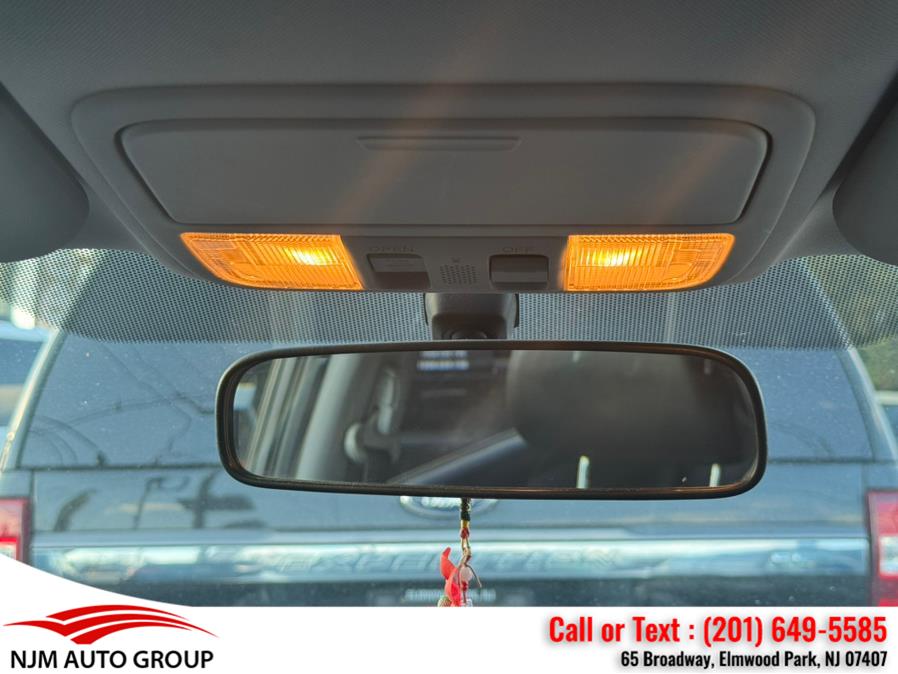 2011 Honda CR-V 4WD 5dr EX-L w/Navi, available for sale in Elmwood Park, New Jersey | NJM Auto Group. Elmwood Park, New Jersey 2011 Honda CR-V 4WD 5dr EX-L w/Navi, available for sale in Elmwood Park, New Jersey | NJM Auto Group. Elmwood Park, New Jersey