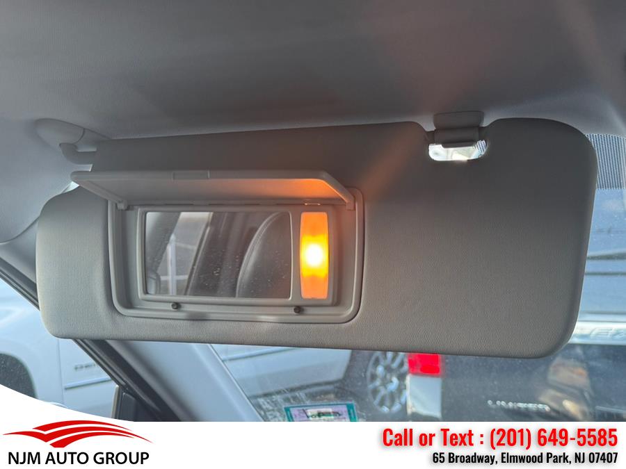 2011 Honda CR-V 4WD 5dr EX-L w/Navi, available for sale in Elmwood Park, New Jersey | NJM Auto Group. Elmwood Park, New Jersey 2011 Honda CR-V 4WD 5dr EX-L w/Navi, available for sale in Elmwood Park, New Jersey | NJM Auto Group. Elmwood Park, New Jersey