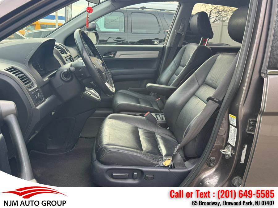 2011 Honda CR-V 4WD 5dr EX-L w/Navi, available for sale in Elmwood Park, New Jersey | NJM Auto Group. Elmwood Park, New Jersey 2011 Honda CR-V 4WD 5dr EX-L w/Navi, available for sale in Elmwood Park, New Jersey | NJM Auto Group. Elmwood Park, New Jersey