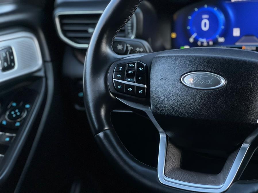 2020 Ford Explorer Platinum 4WD, available for sale in Paterson, New Jersey | Speedway Motors LLC. Paterson, New Jersey 2020 Ford Explorer Platinum 4WD, available for sale in Paterson, New Jersey | Speedway Motors LLC. Paterson, New Jersey