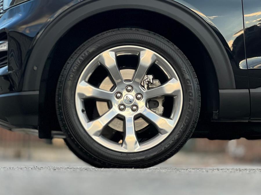 2020 Ford Explorer Platinum 4WD, available for sale in Paterson, New Jersey | Speedway Motors LLC. Paterson, New Jersey 2020 Ford Explorer Platinum 4WD, available for sale in Paterson, New Jersey | Speedway Motors LLC. Paterson, New Jersey