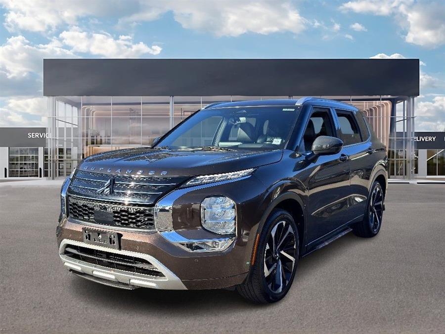 2022 Mitsubishi Outlander SEL Launch Edition, available for sale in Woodside, New York | Drive Central. Woodside, New York