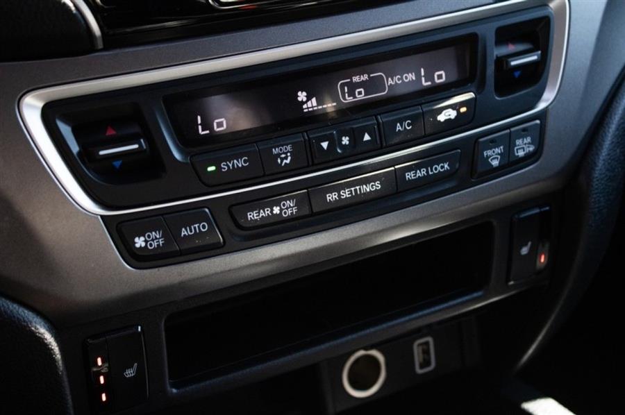 2019 Honda Pilot EX-L AWD, available for sale in Woodside, New York | Drive Central. Woodside, New York 2019 Honda Pilot EX-L AWD, available for sale in Woodside, New York | Drive Central. Woodside, New York