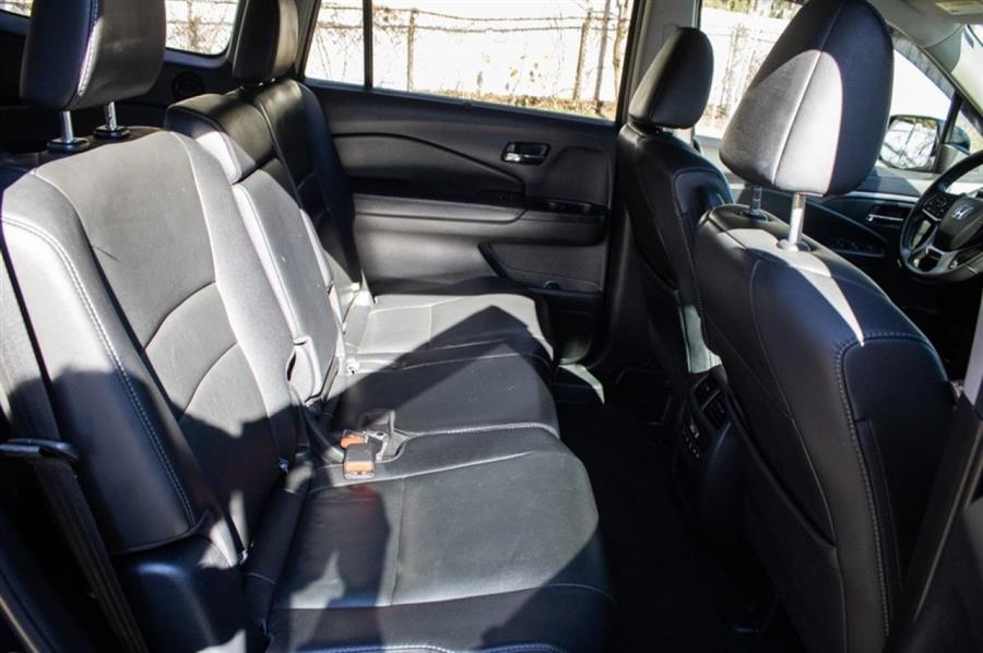 2019 Honda Pilot EX-L AWD, available for sale in Woodside, New York | Drive Central. Woodside, New York 2019 Honda Pilot EX-L AWD, available for sale in Woodside, New York | Drive Central. Woodside, New York