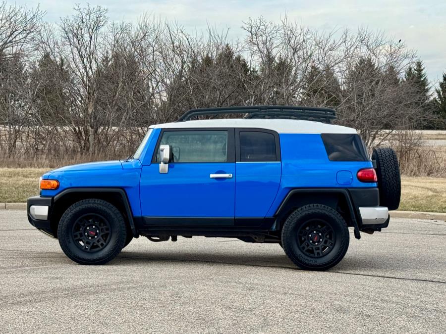 2007 Toyota Fj Cruiser Base, available for sale in Darien, Wisconsin | Geneva Motor Cars. Darien, Wisconsin 2007 Toyota Fj Cruiser Base, available for sale in Darien, Wisconsin | Geneva Motor Cars. Darien, Wisconsin