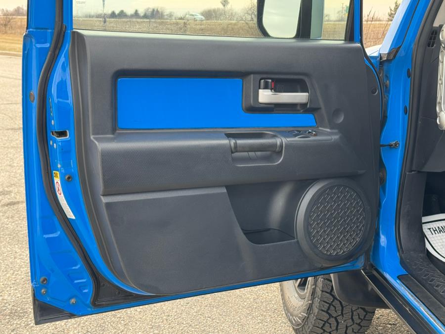 2007 Toyota Fj Cruiser Base, available for sale in Darien, Wisconsin | Geneva Motor Cars. Darien, Wisconsin 2007 Toyota Fj Cruiser Base, available for sale in Darien, Wisconsin | Geneva Motor Cars. Darien, Wisconsin
