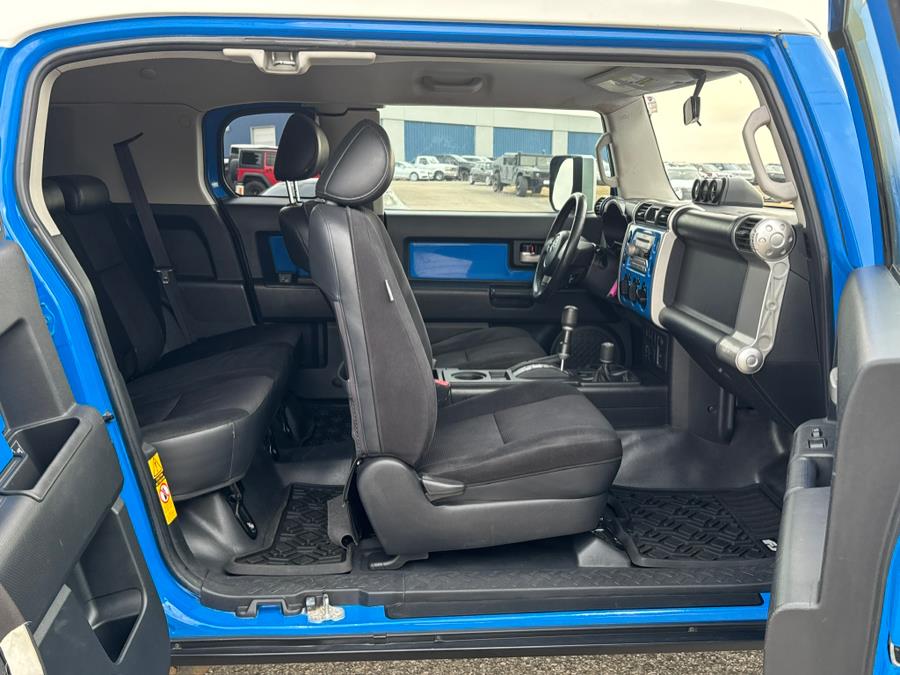 2007 Toyota Fj Cruiser Base, available for sale in Darien, Wisconsin | Geneva Motor Cars. Darien, Wisconsin 2007 Toyota Fj Cruiser Base, available for sale in Darien, Wisconsin | Geneva Motor Cars. Darien, Wisconsin