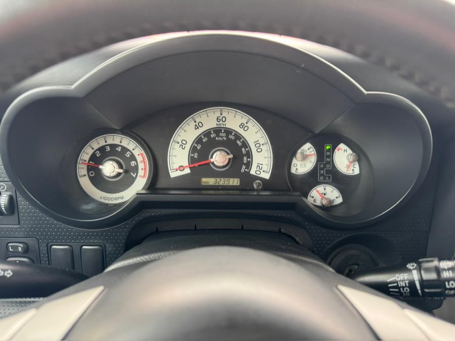2007 Toyota Fj Cruiser Base, available for sale in Darien, Wisconsin | Geneva Motor Cars. Darien, Wisconsin 2007 Toyota Fj Cruiser Base, available for sale in Darien, Wisconsin | Geneva Motor Cars. Darien, Wisconsin
