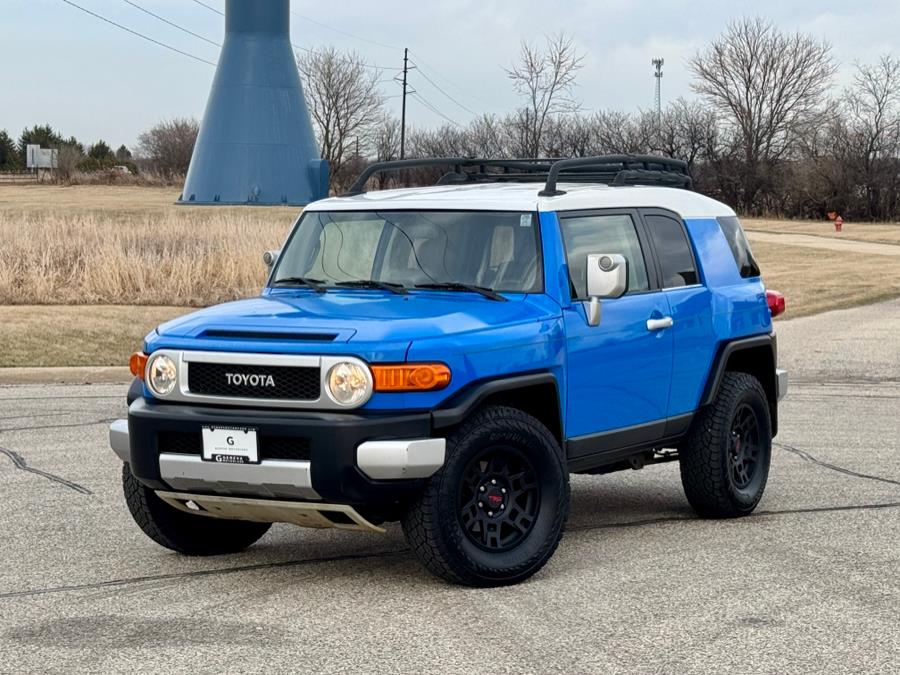 2007 Toyota Fj Cruiser Base, available for sale in Darien, Wisconsin | Geneva Motor Cars. Darien, Wisconsin 2007 Toyota Fj Cruiser Base, available for sale in Darien, Wisconsin | Geneva Motor Cars. Darien, Wisconsin