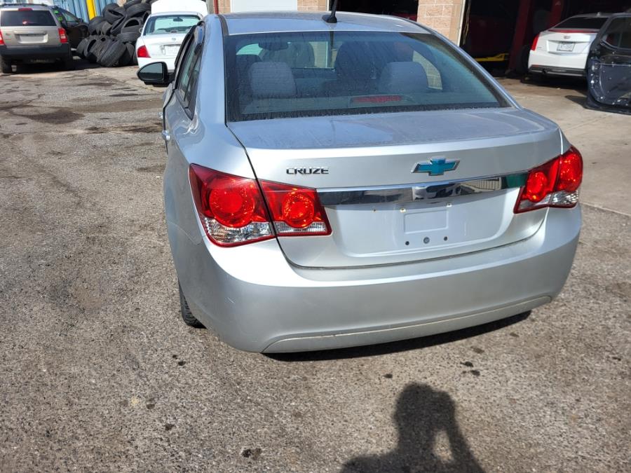 2013 Chevrolet Cruze 4dr Sdn Man LS, available for sale in Wolcott, New York | Auto Hunter CNY. Wolcott, New York 2013 Chevrolet Cruze 4dr Sdn Man LS, available for sale in Wolcott, New York | Auto Hunter CNY. Wolcott, New York