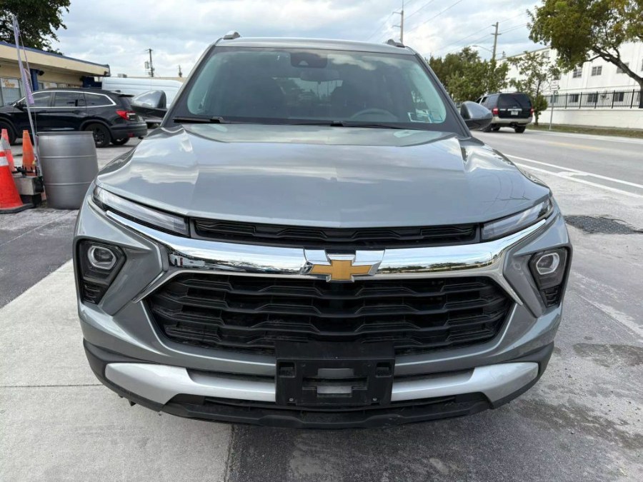 2024 Chevrolet Trailblazer LT Sport Utility 4D, available for sale in Hollywood, Florida | Select Auto Hollywood. Hollywood, Florida 2024 Chevrolet Trailblazer LT Sport Utility 4D, available for sale in Hollywood, Florida | Select Auto Hollywood. Hollywood, Florida