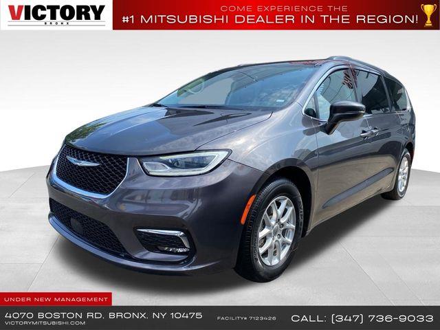 Used 2022 Chrysler Pacifica in Floral Park, New York | Shop Auto NY. Floral Park, New York