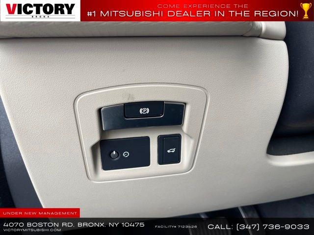 2019 Land Rover Range Rover Velar SE R-Dynamic, available for sale in Floral Park, New York | Shop Auto NY. Floral Park, New York 2019 Land Rover Range Rover Velar SE R-Dynamic, available for sale in Floral Park, New York | Shop Auto NY. Floral Park, New York